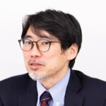 有村 俊秀 氏