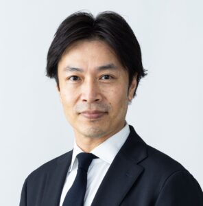 半田 勝彦 氏