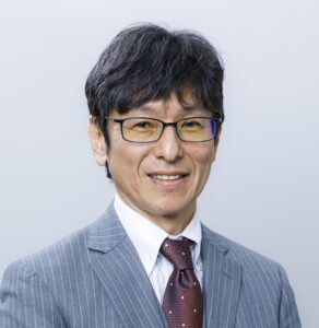 清水 孝 氏