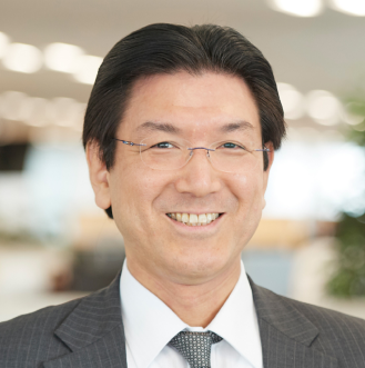 牛島 慶一 氏