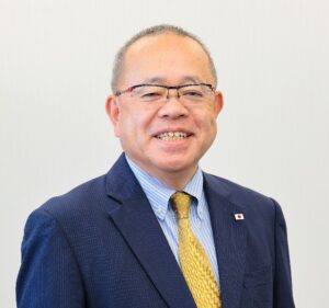 三星 剛 氏
