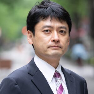 福原 俊 氏